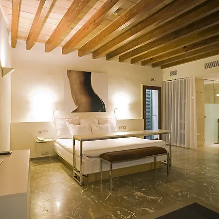 Petit Palace Tres Hotel Palma de Mallorca
