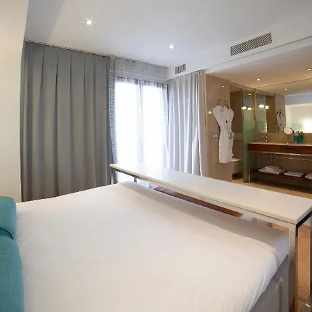 Petit Palace Tres Hotel Palma de Mallorca